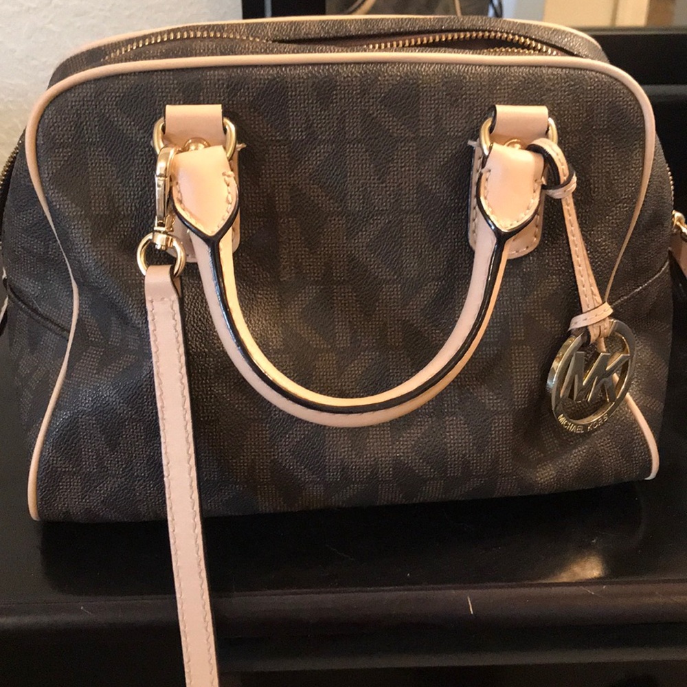 Michael Kors purse